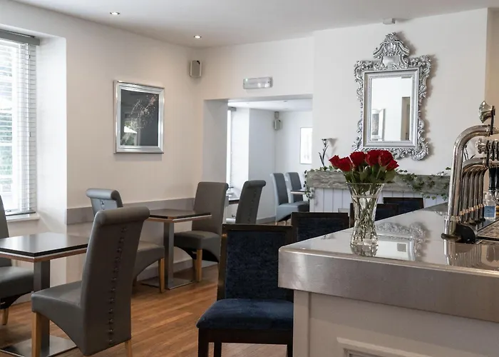 The Kings Head Country Hotel